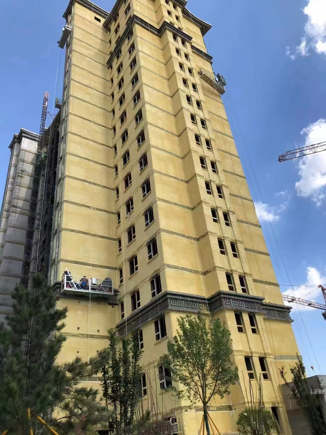 外墻聚氨酯發泡保溫噴涂